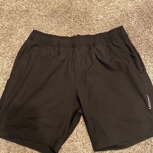 Legends Black Relay Short